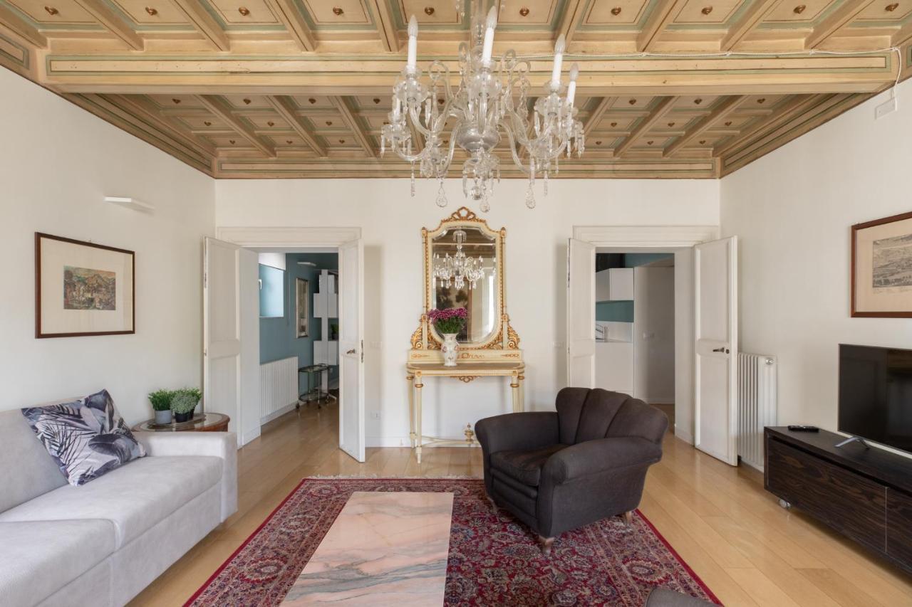 Iflat Amazing Apartment With Terrace In Monti Rome Exterior photo